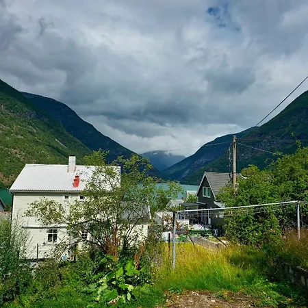 Apartment Charming 2-bedroom Loft By Unesco Site Jotunheimen And Vettifossen! *