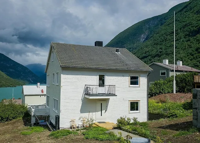 Charming 2-bedroom Loft By Unesco Site Jotunheimen And Vettifossen!